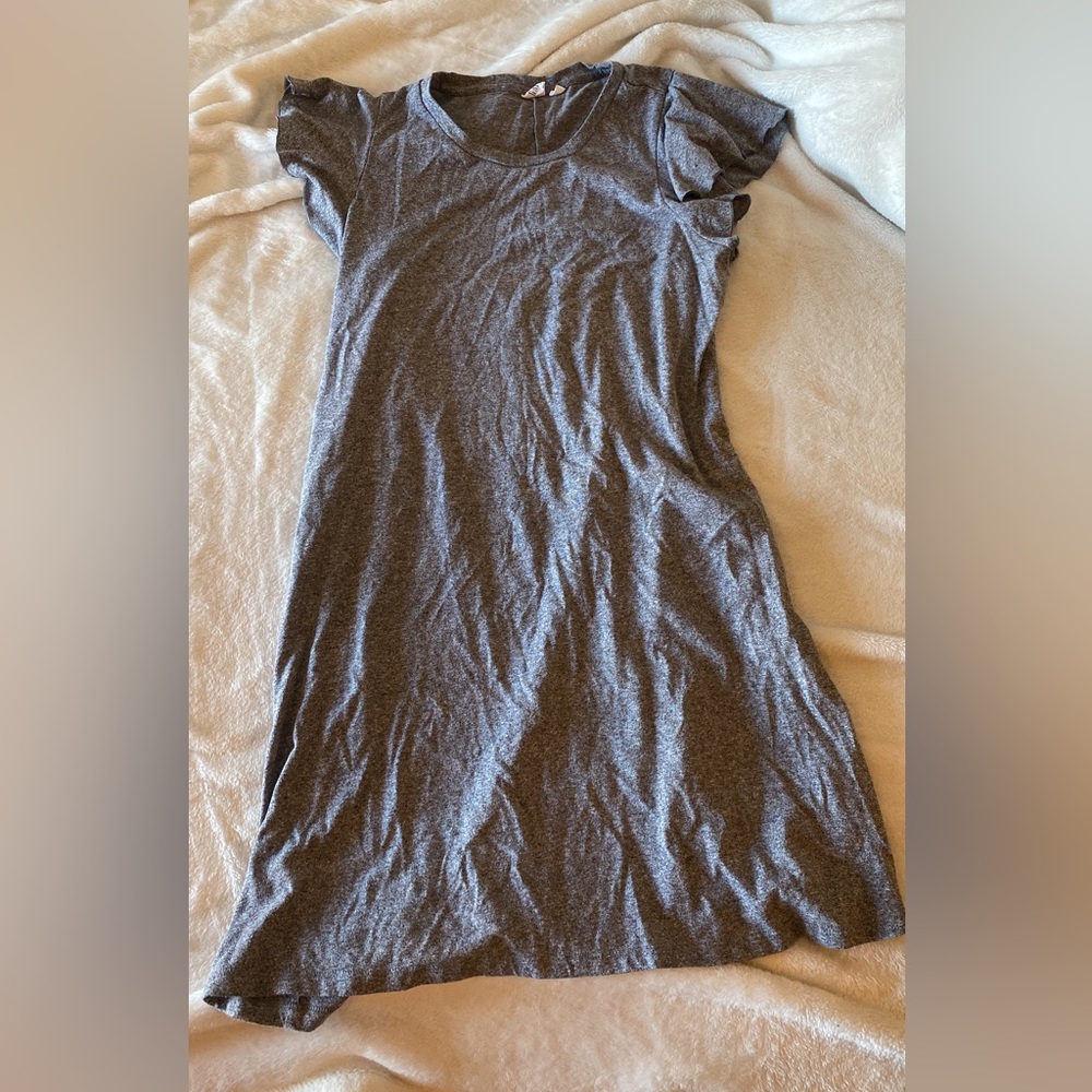 Gap Flutter Sleeve Tshirt Dress